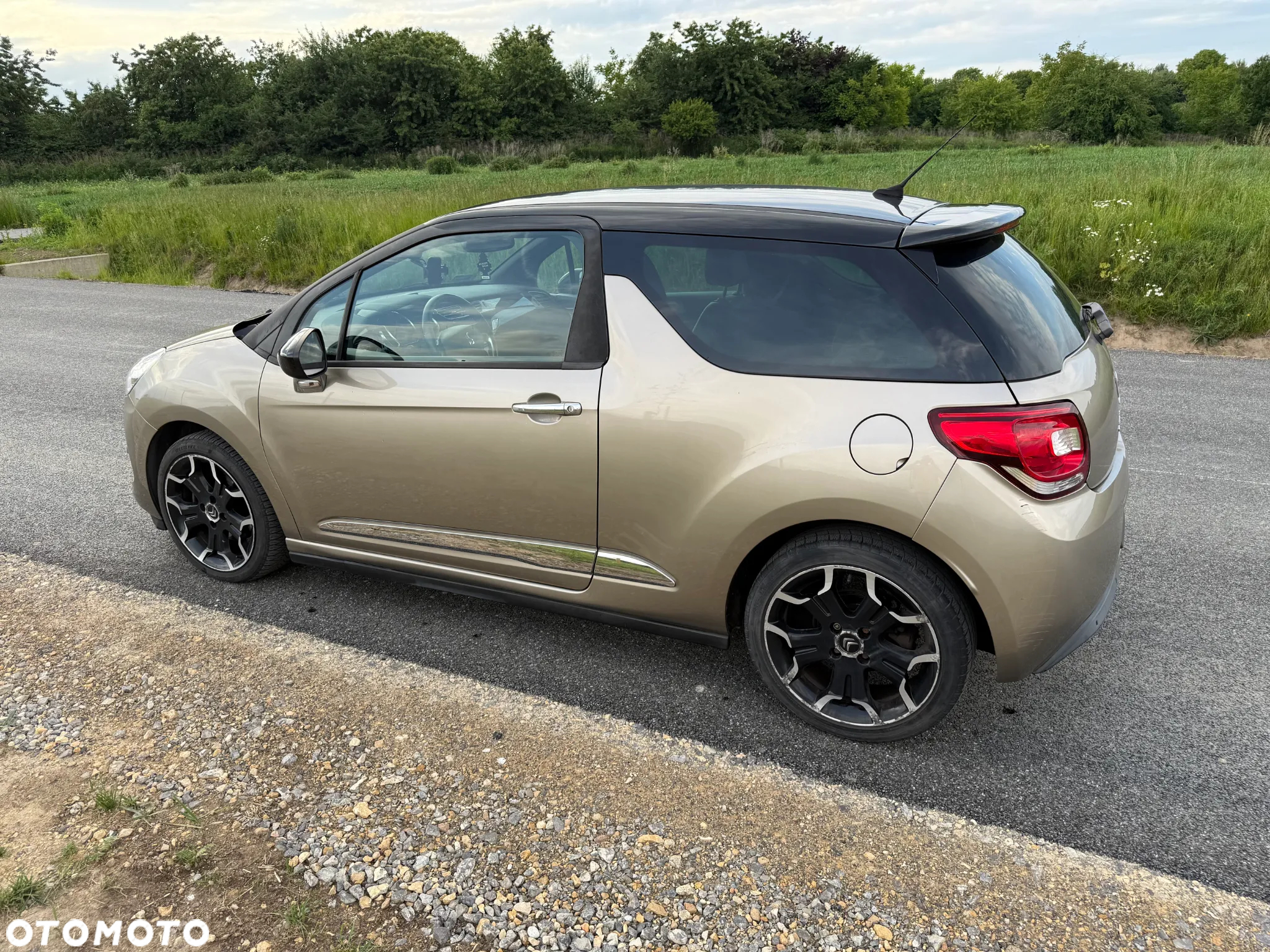 Citroën DS3 1.6 THP SportChic - 12
