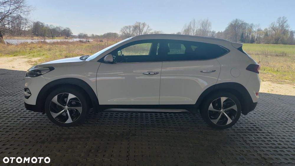 Hyundai Tucson 1.7 CRDI BlueDrive TourdePologne 2WD DCT - 5