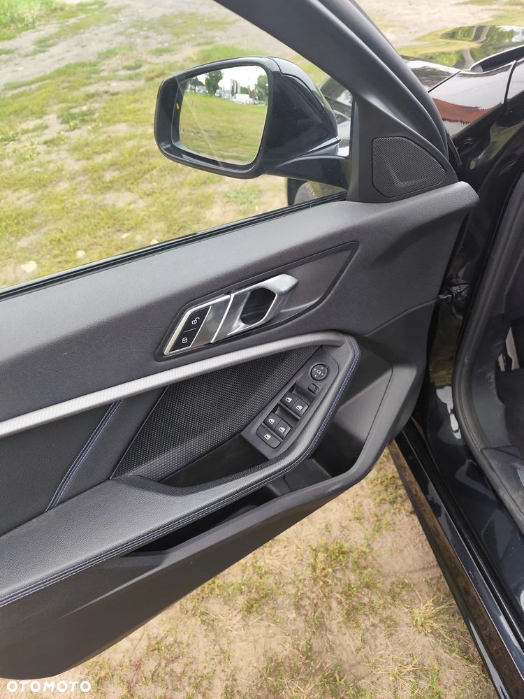 BMW Seria 1 120d Edition M Sport Shadow - 13