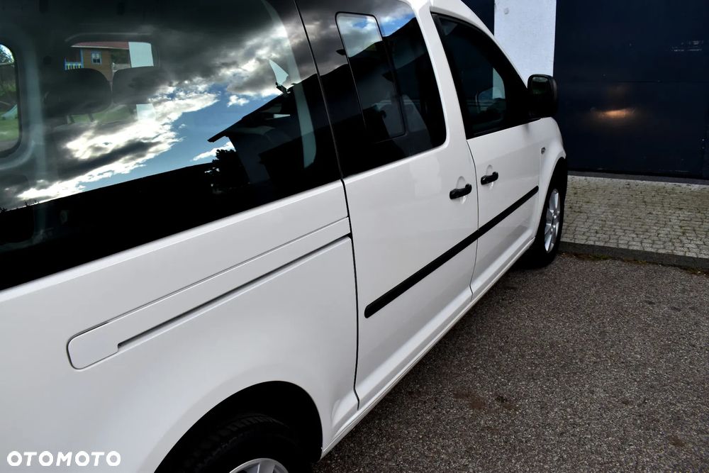 Volkswagen Caddy Maxi 1.6 TDI Trendline Mixt - 11