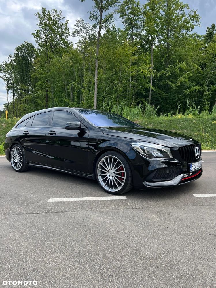 Mercedes-Benz CLA 250 4Matic 7G-DCT Sport - 10