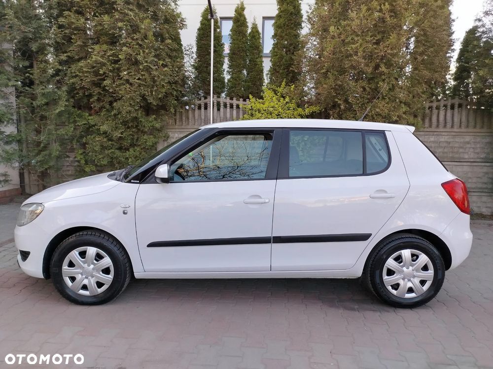 Skoda Fabia 1.2 HTP Active - 10