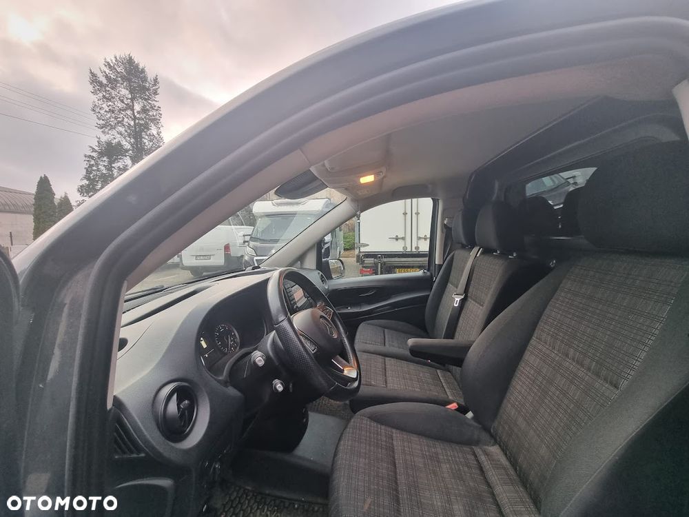 Mercedes-Benz VITO - 11