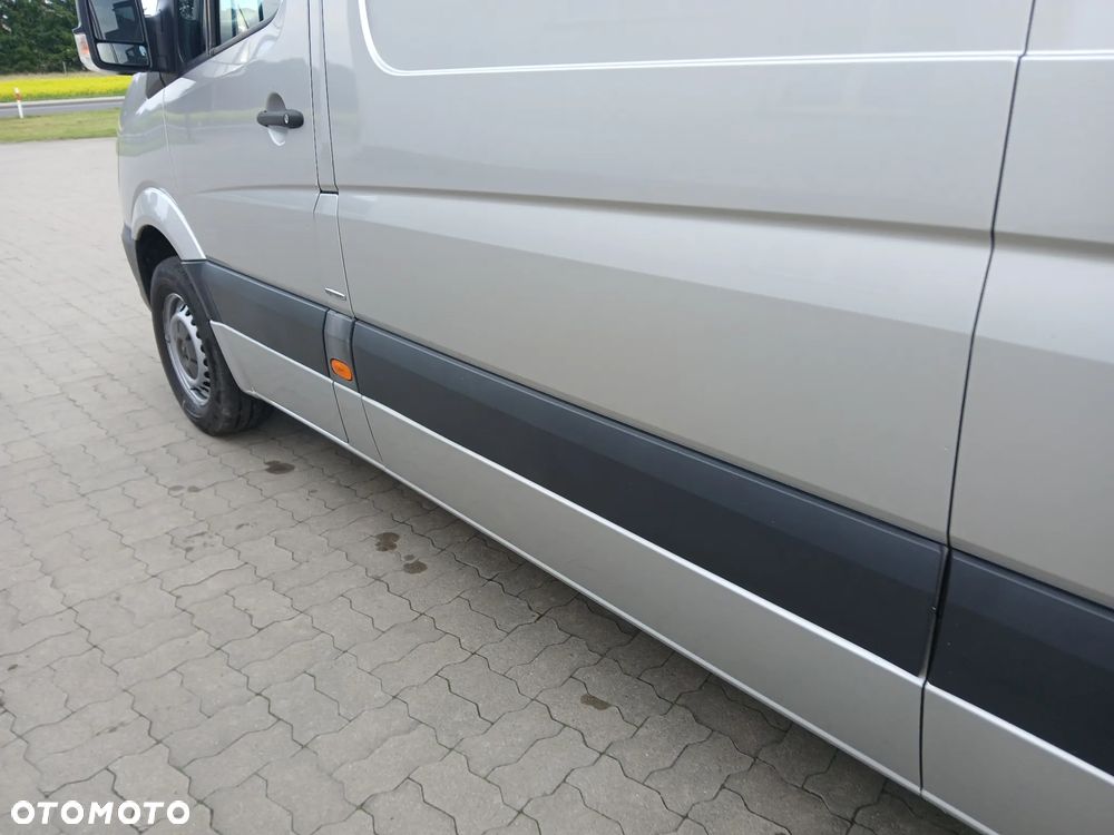 Mercedes-Benz Sprinter - 14