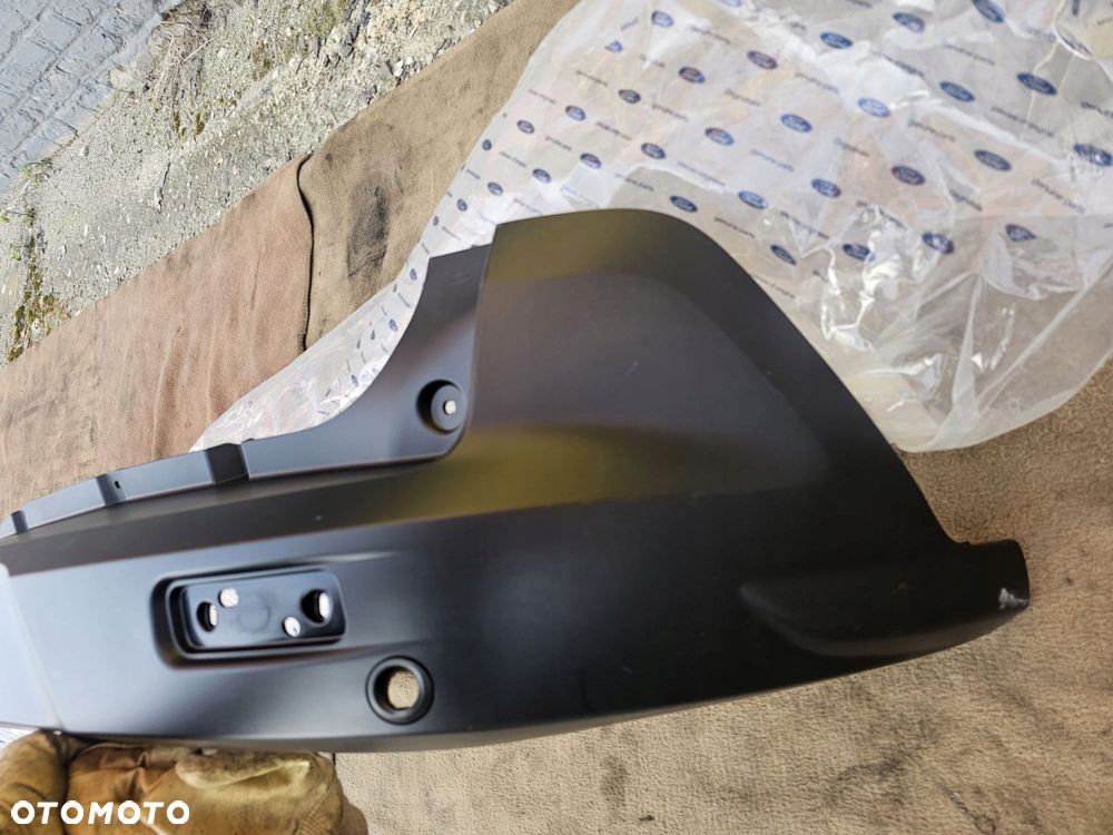zderzak tylny 2374030 ford connect - 2