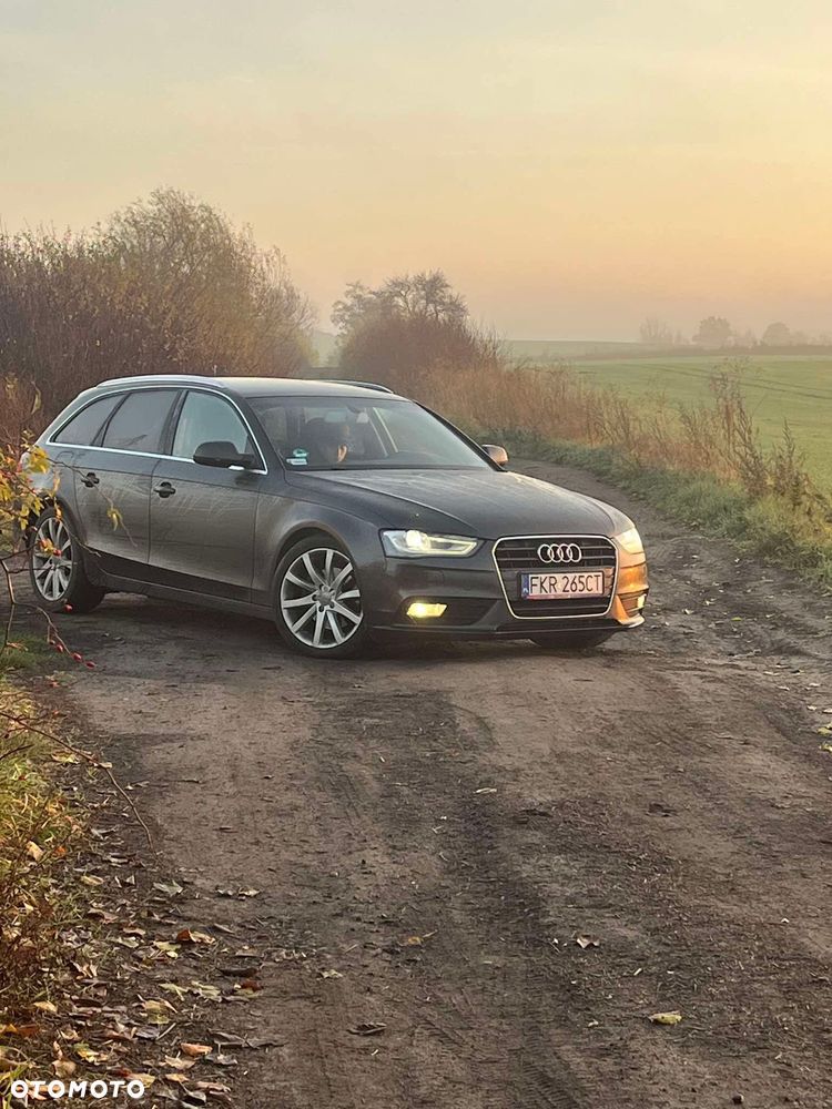 Audi A4 Avant 2.0 TDI - 1