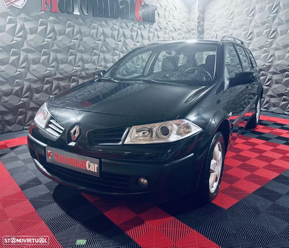 Renault Mégane Break 1.5 dCi Dynamique - 4