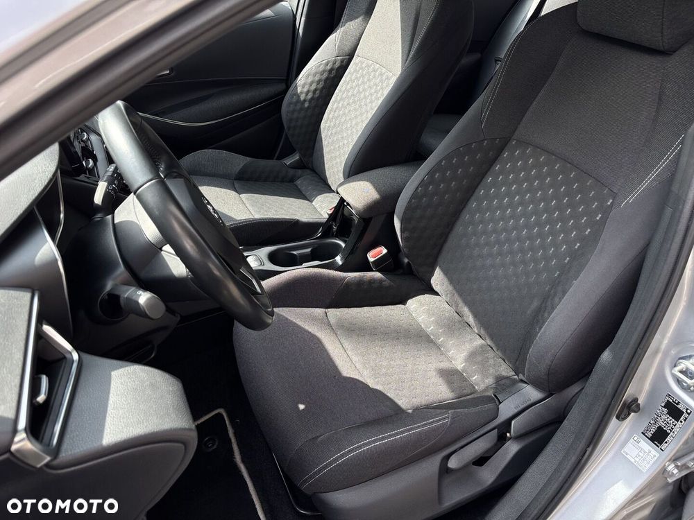 Toyota Corolla - 20