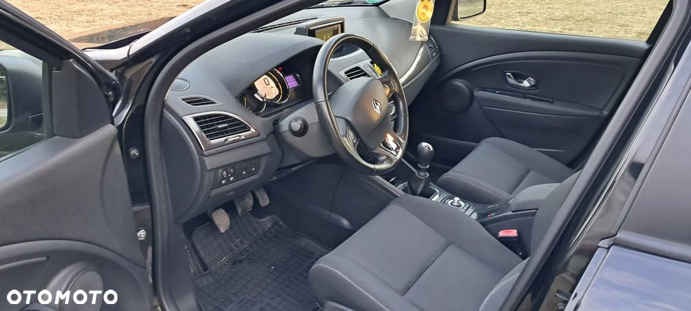 Renault Megane 1.5 dCi Style Edition - 8