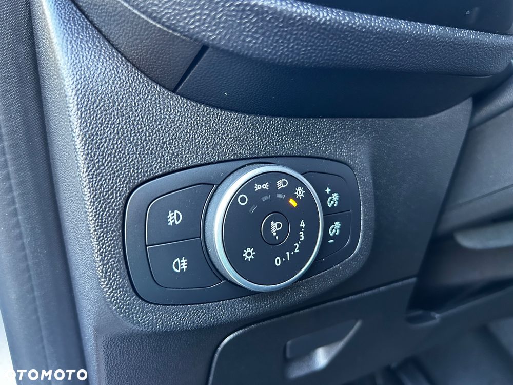 Ford Fiesta 1.0 EcoBoost S&S ACTIVE - 18
