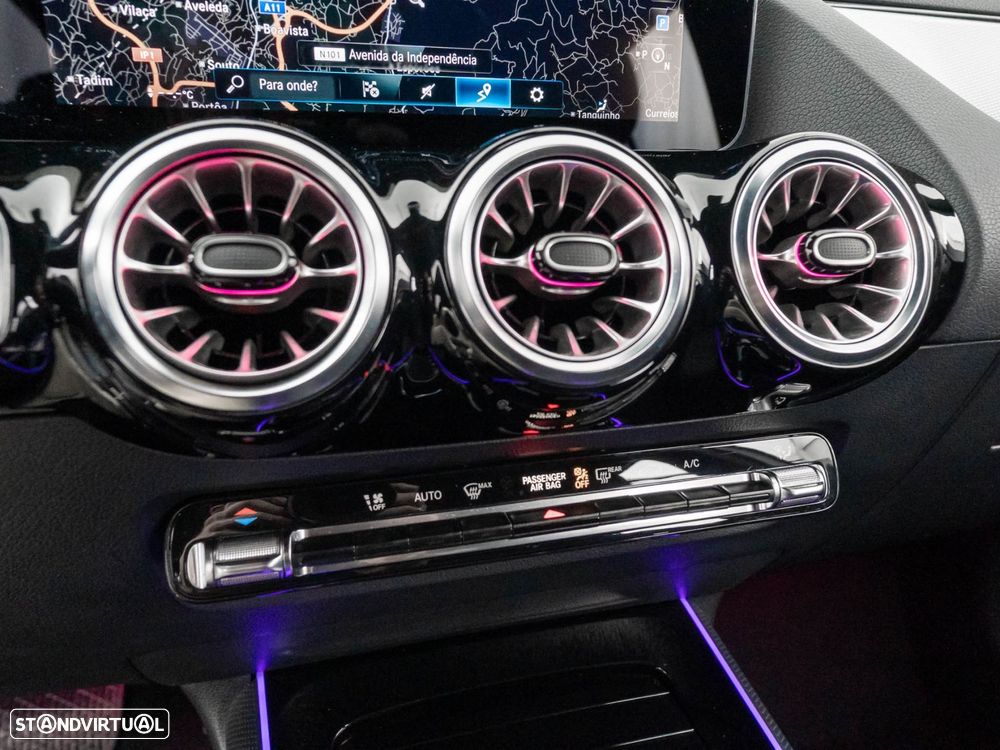 Mercedes-Benz GLA 200 d Style - 29