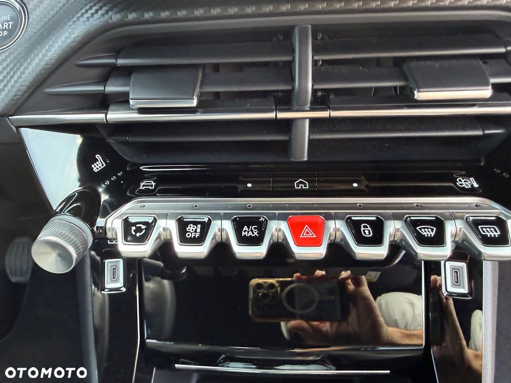 Peugeot 2008 TURBO 100 Allure - 15
