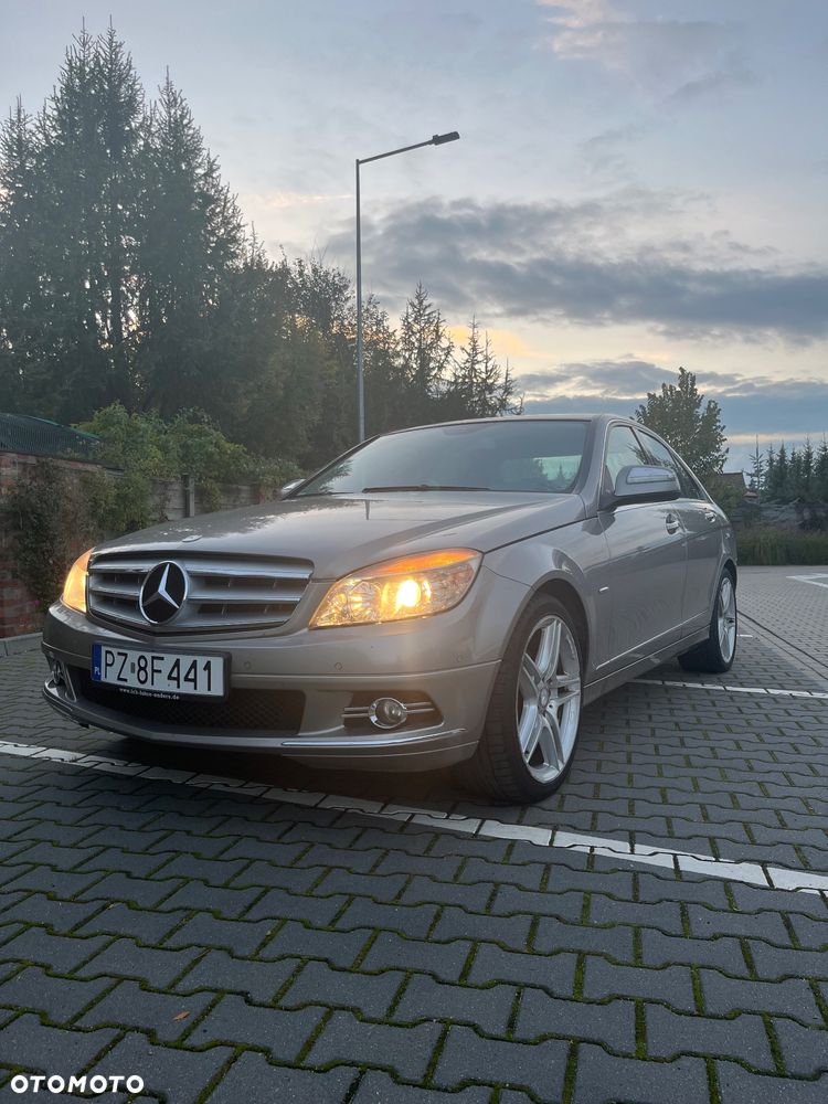 Mercedes-Benz Klasa C 300 7G-TRONIC Avantgarde - 2