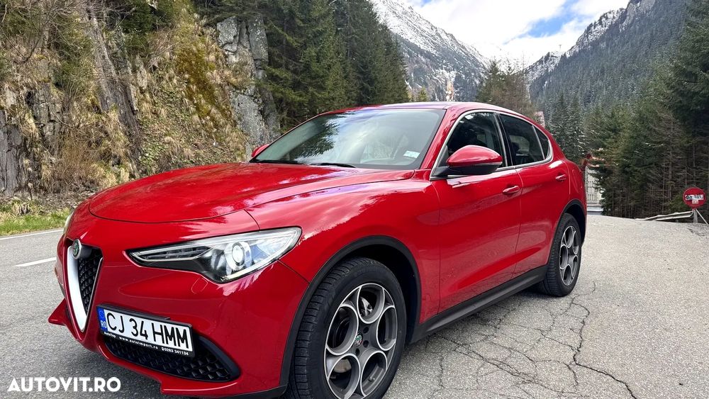 Alfa Romeo Stelvio 2.0 Turbo AWD AT8 Veloce - 29