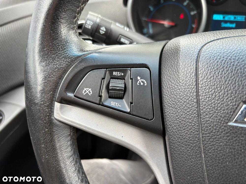 Chevrolet Cruze 1.4 T LT - 15