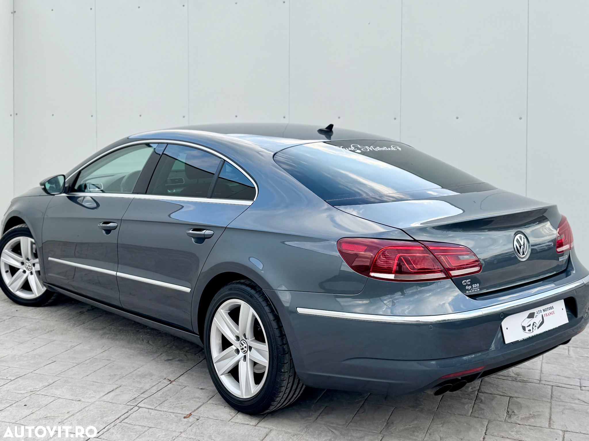Volkswagen Passat CC 2.0 Blue TDI - 2