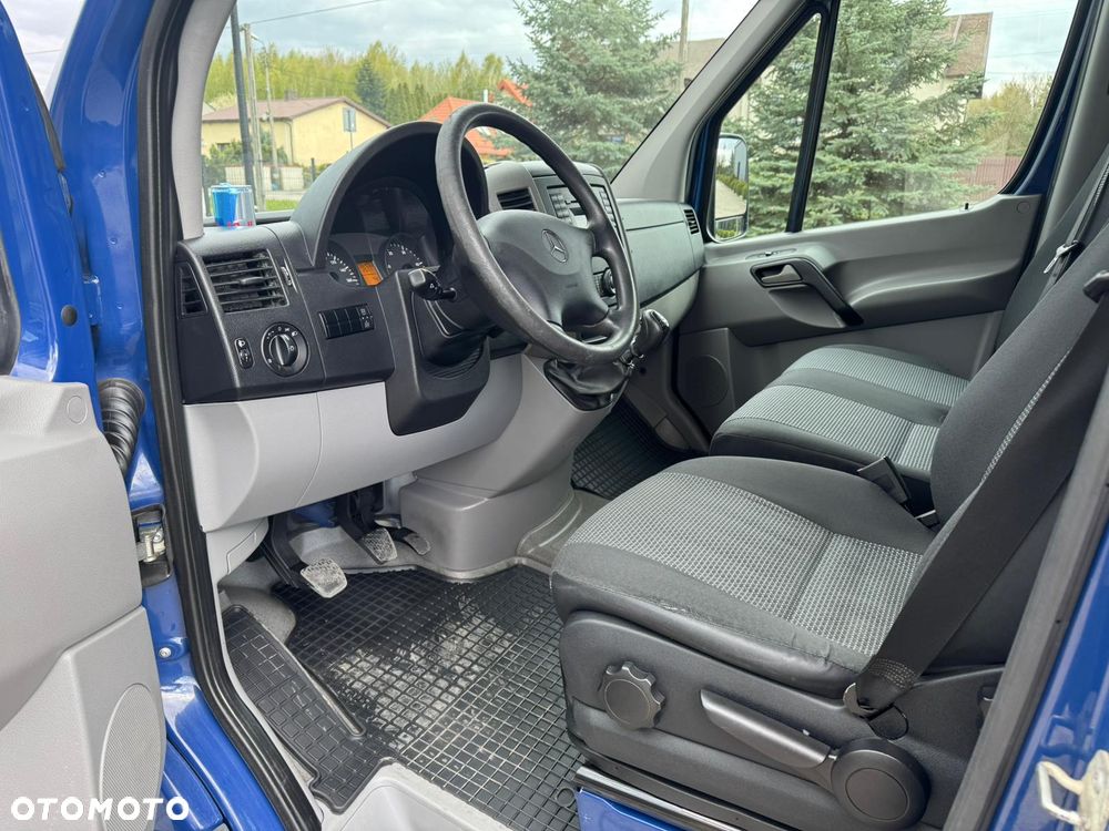 Mercedes-Benz Sprinter 313 L2H2 Klimatyzacja Elektryka Furgon 3os 2xPdc Hak - 9
