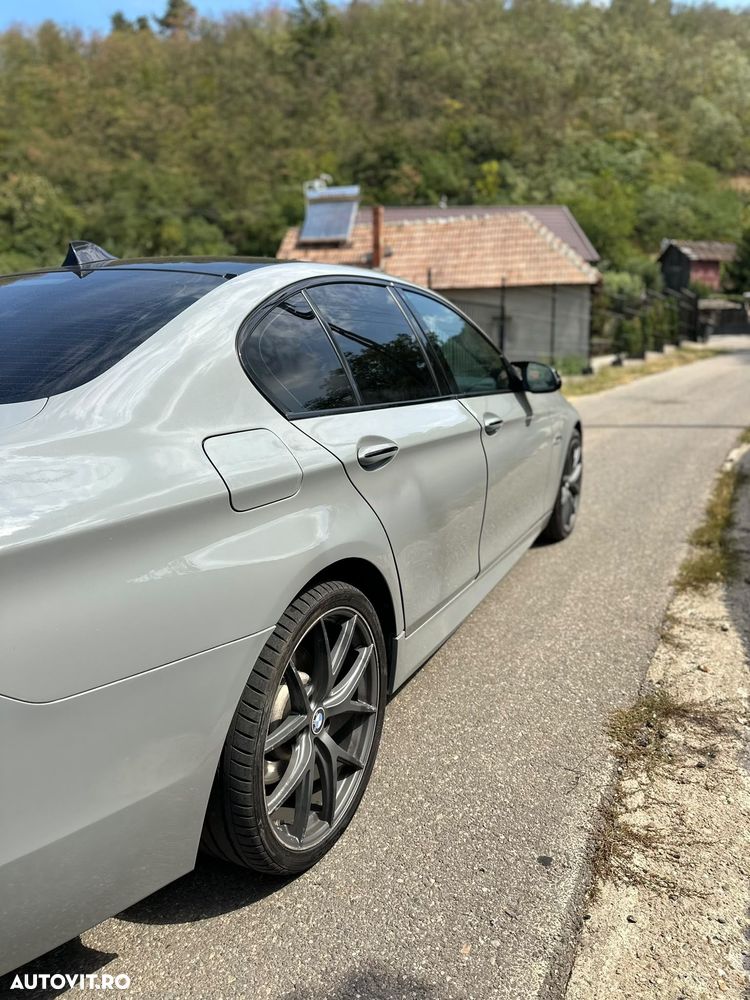 BMW Seria 5 2015 photo 4