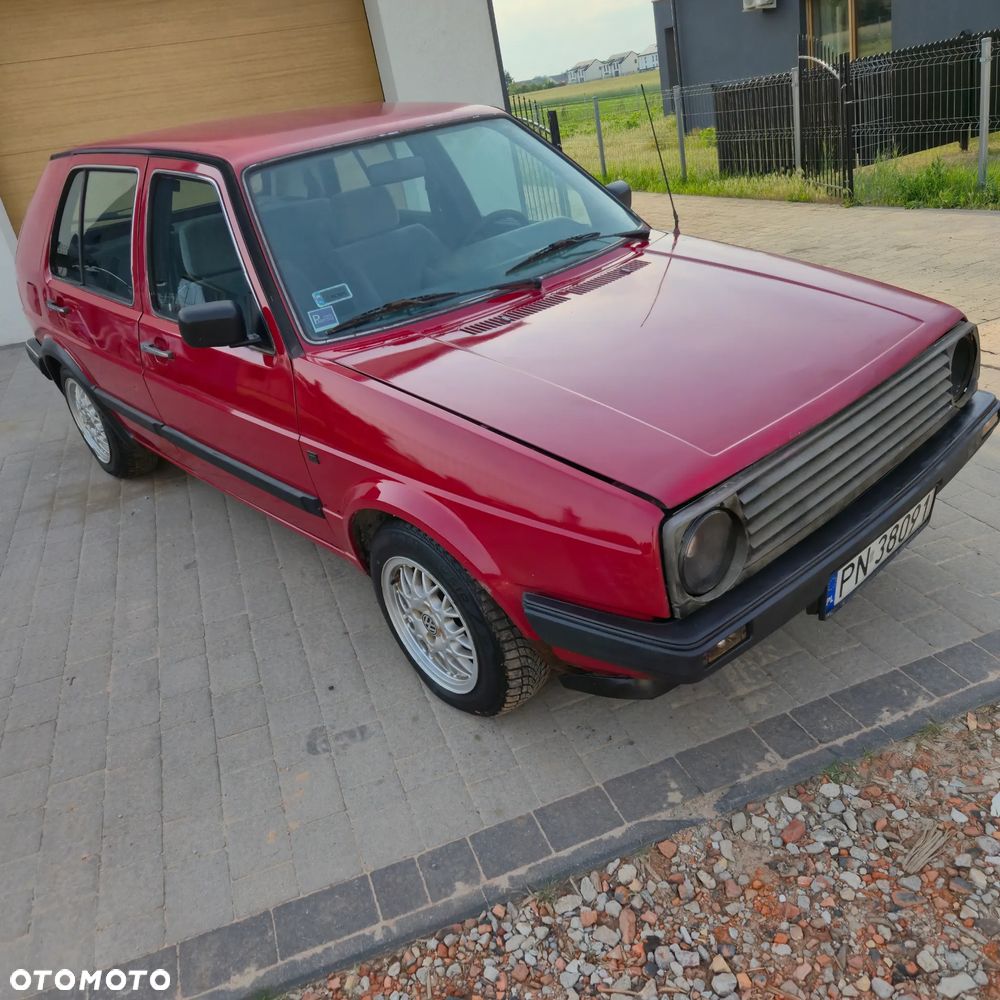 Volkswagen Golf - 21