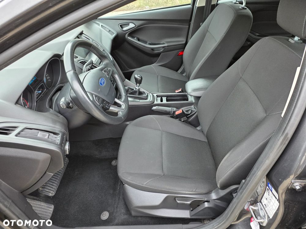 Ford Focus 1.0 EcoBoost Trend - 11