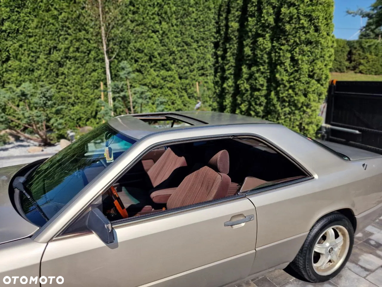 Mercedes-Benz W124 (1984-1993) - 4