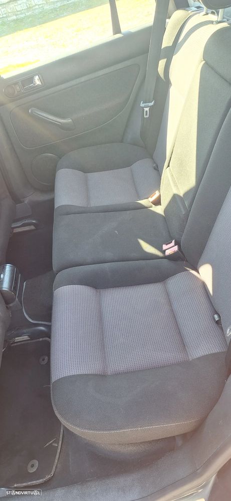 VW Golf Variant 1.9 TDi Confl AC - 6