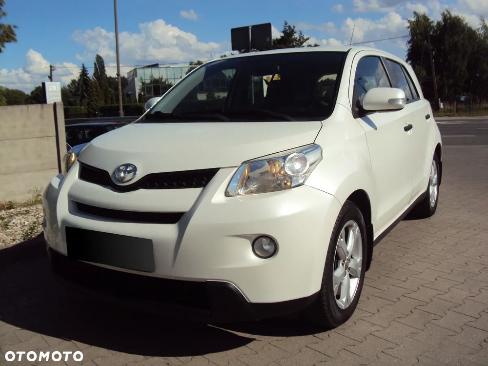 Toyota Urban Cruiser 1.33 Sol - 3