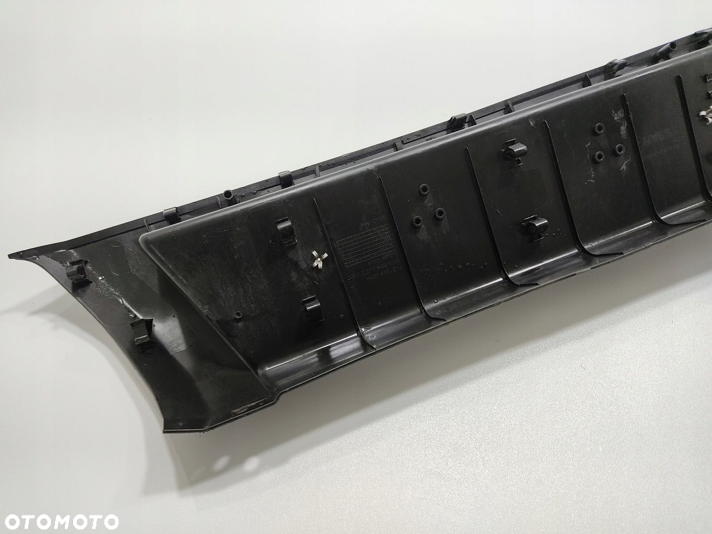 ZDERZAK TYŁ TYLNY ŚRODKOWY NISSAN NAVARA IV D23 NP300 2015-2022 - 9