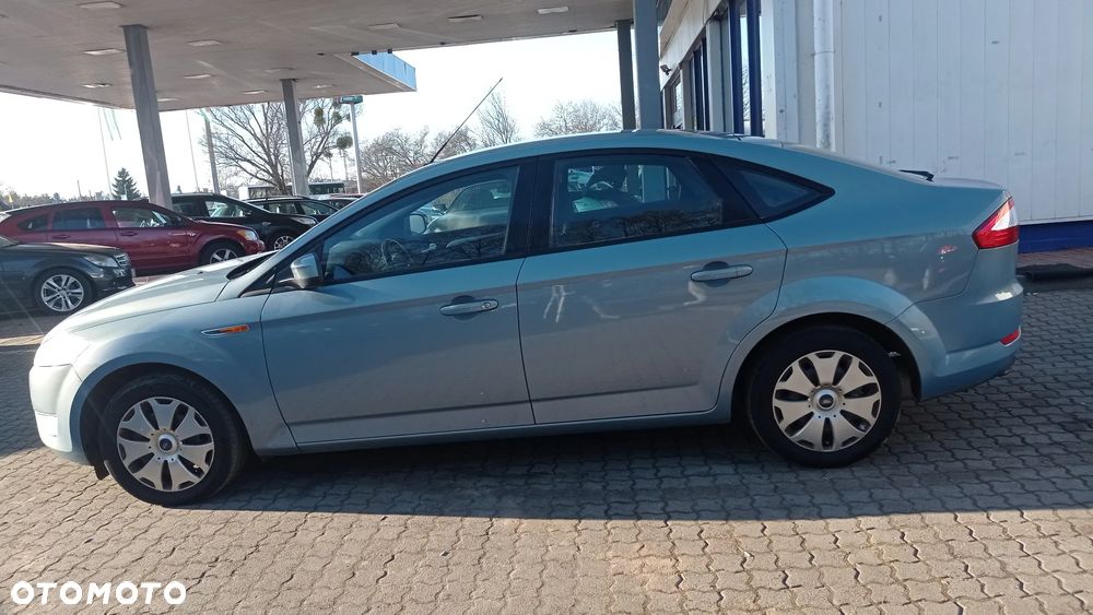 Ford Mondeo 1.6 Titanium - 9
