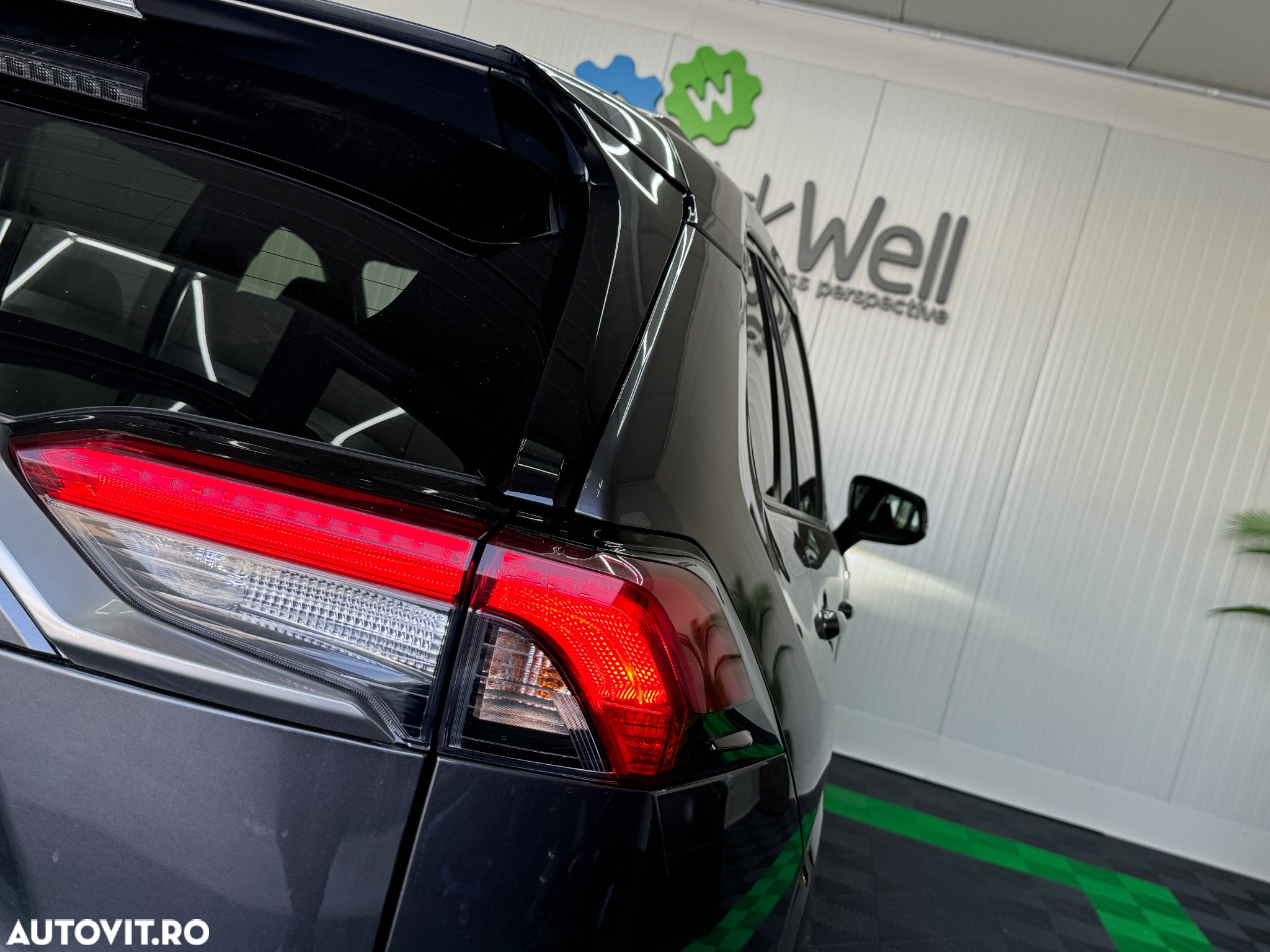 Toyota RAV4 2.5 Hybrid VVT-iE 4x2 Exclusive - 8