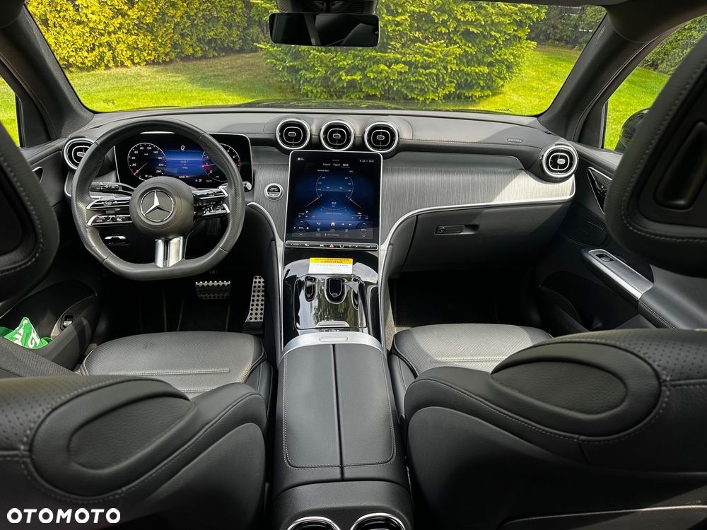 Mercedes-Benz GLC - 16