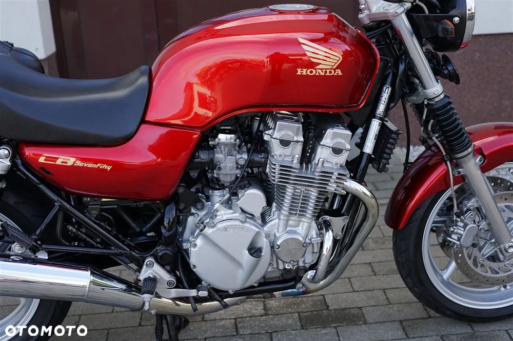 Honda CB - 9