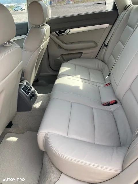 Audi A6 2.7 TDI DPF quattro Tip Avant - 10