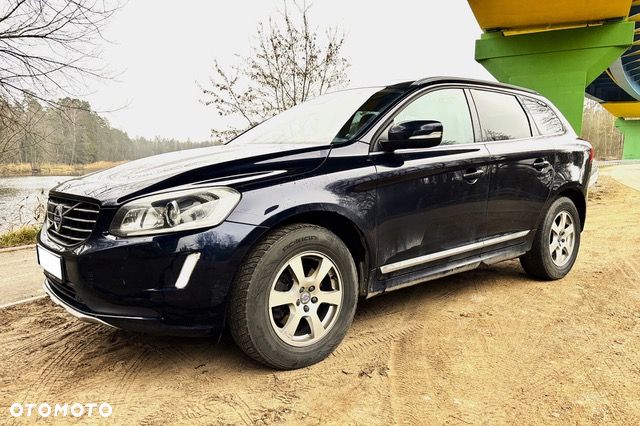 Volvo XC 60 D4 AWD Summum - 4