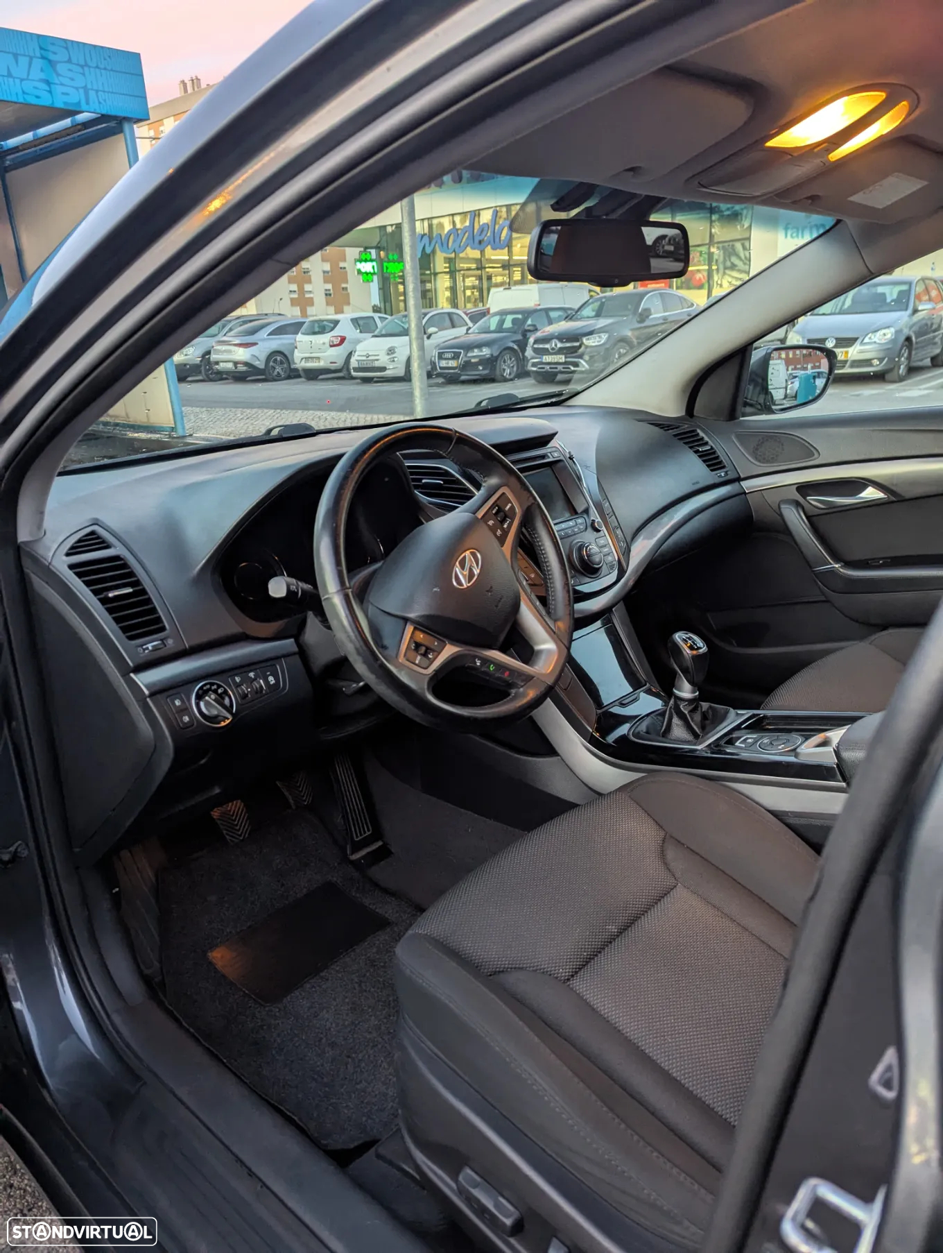Hyundai i40 SW 1.7 CRDi Blue Comfort - 12
