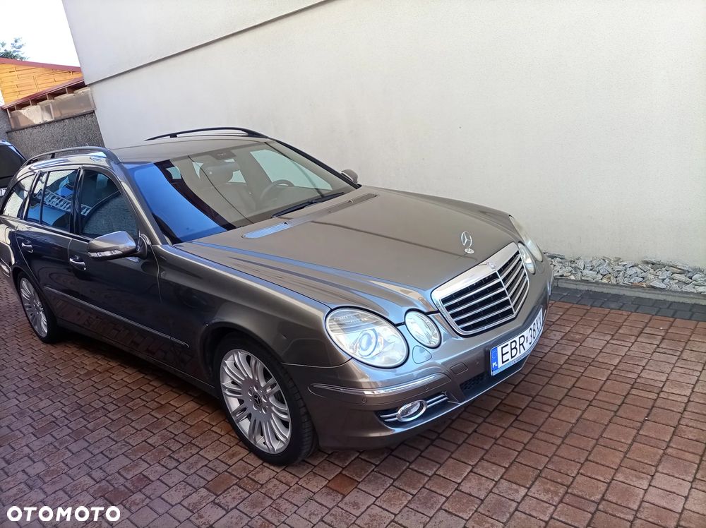 Mercedes-Benz Klasa E - 9
