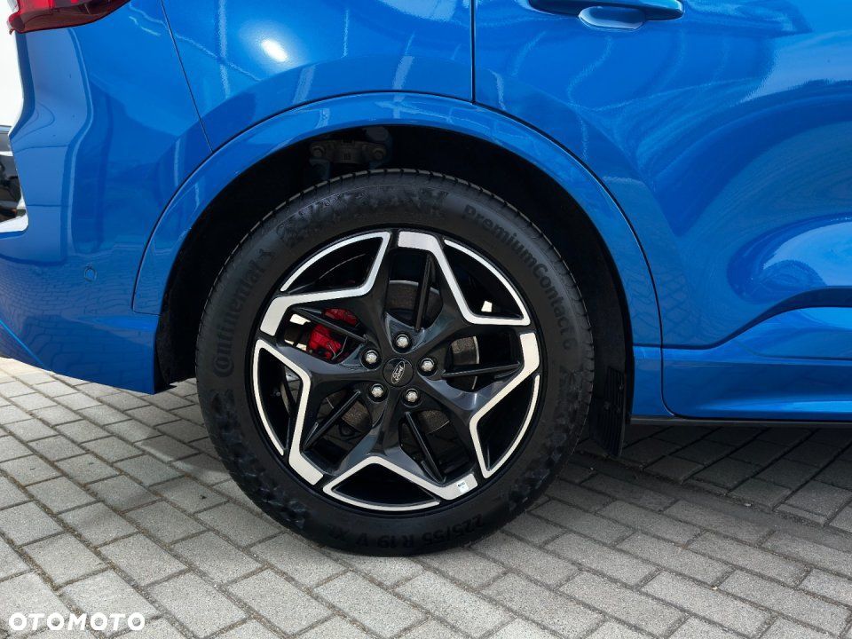 Ford Kuga - 10