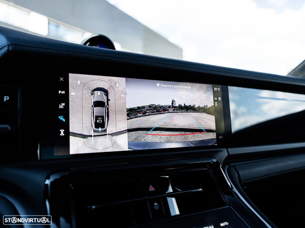 Porsche Panamera 4 E-Hybrid - 23