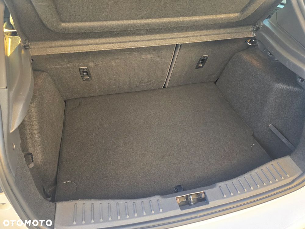 Ford Focus 2.0 EcoBoost ST mit Leder-Exclusiv-Paket - 33