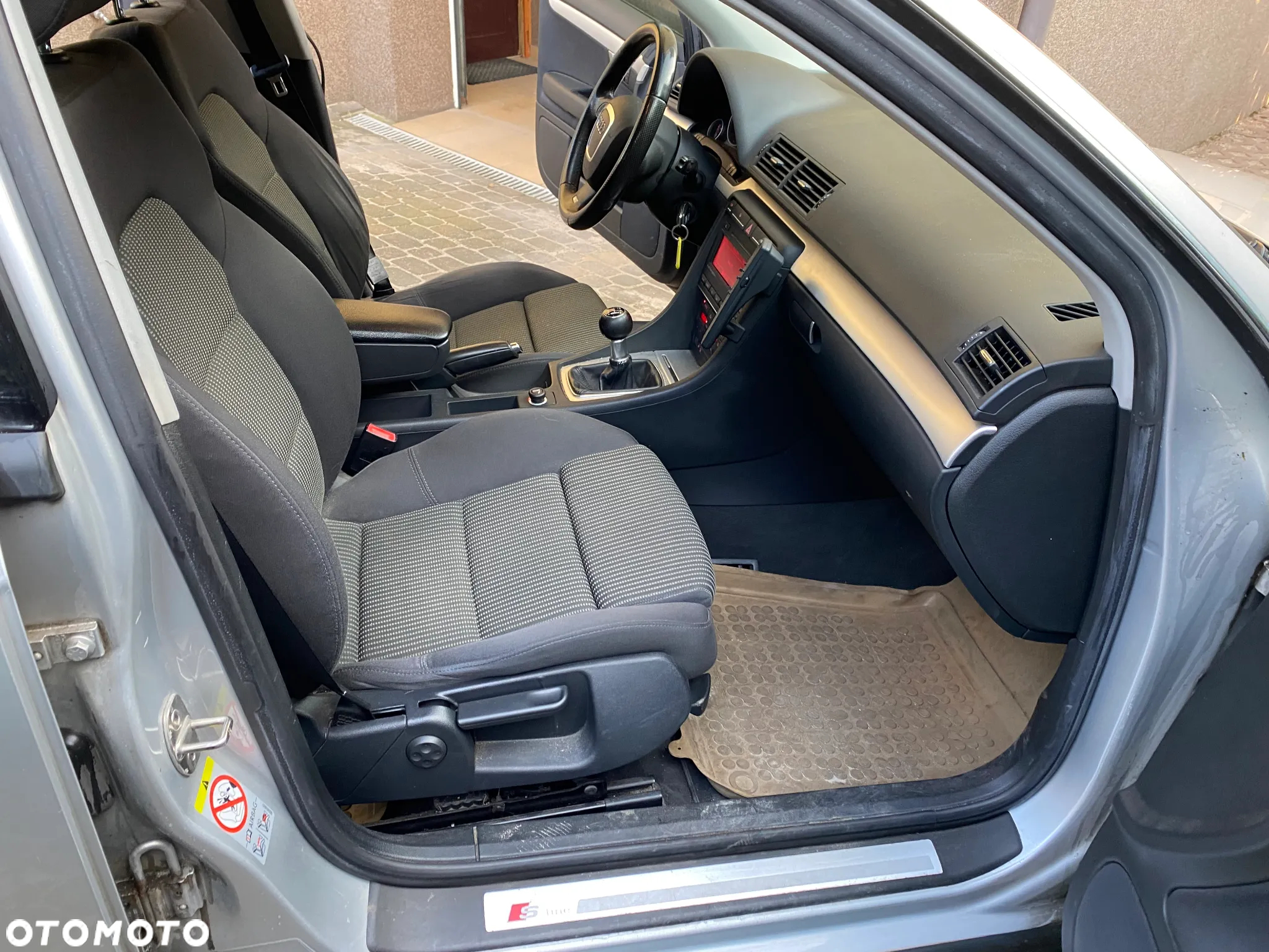 Audi A4 Avant 2.0 TDI - 14