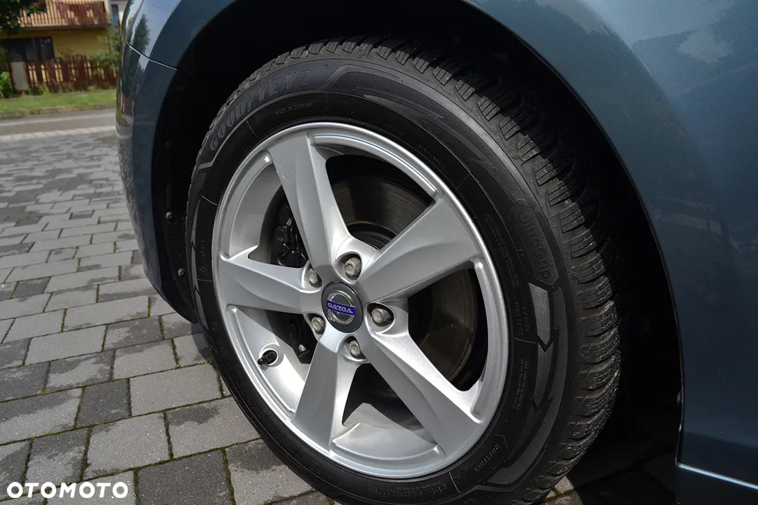 Volvo V40 T3 - 30