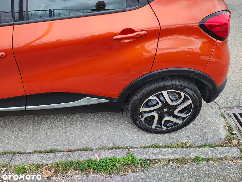Renault Captur 0.9 Energy TCe Helly Hansen - 4