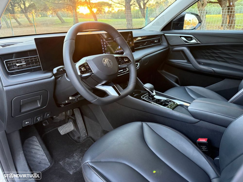 MG HS 1.5 Plug-in Hybrid Luxury - 36