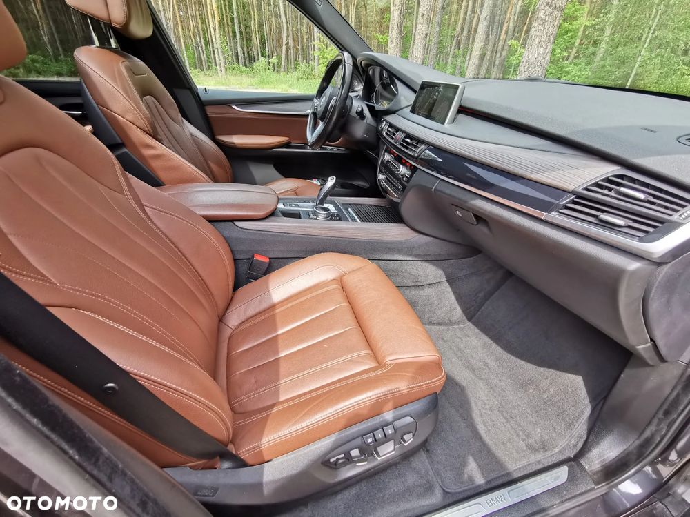 BMW X5 xDrive40d - 28