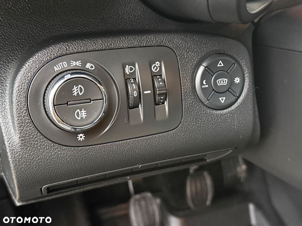 Opel Combo 1.5 D 96kW XL Edition - 17