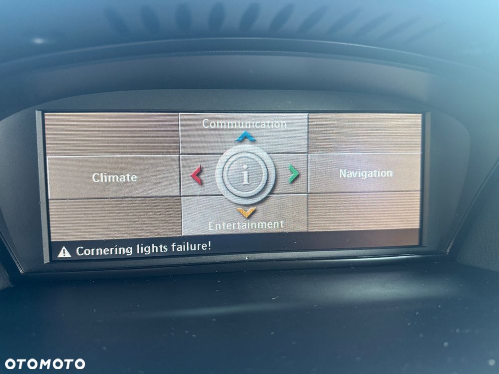 BMW Seria 5 530i - 27