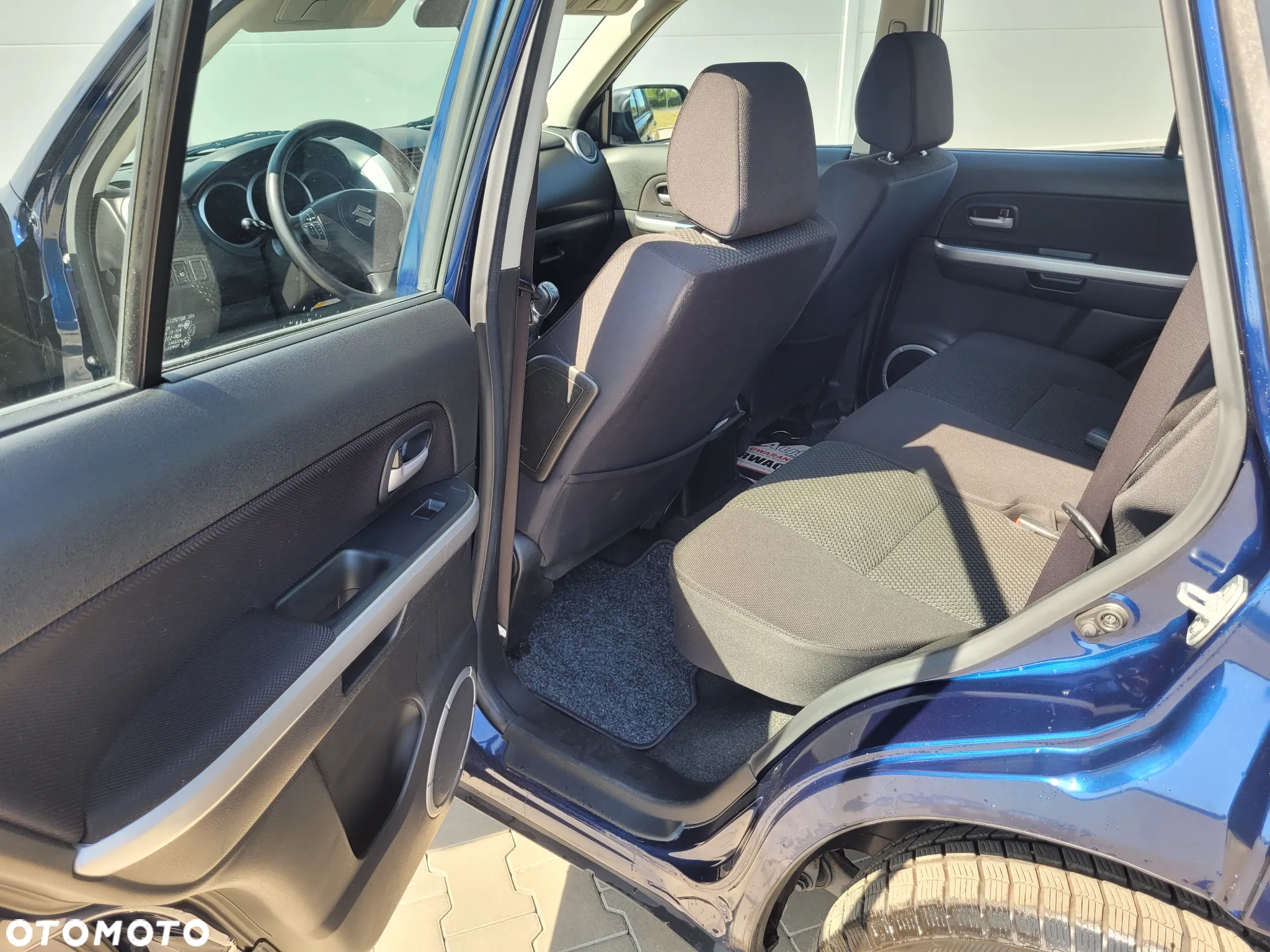 Suzuki Grand Vitara 2.0 Comfort Limited - 17