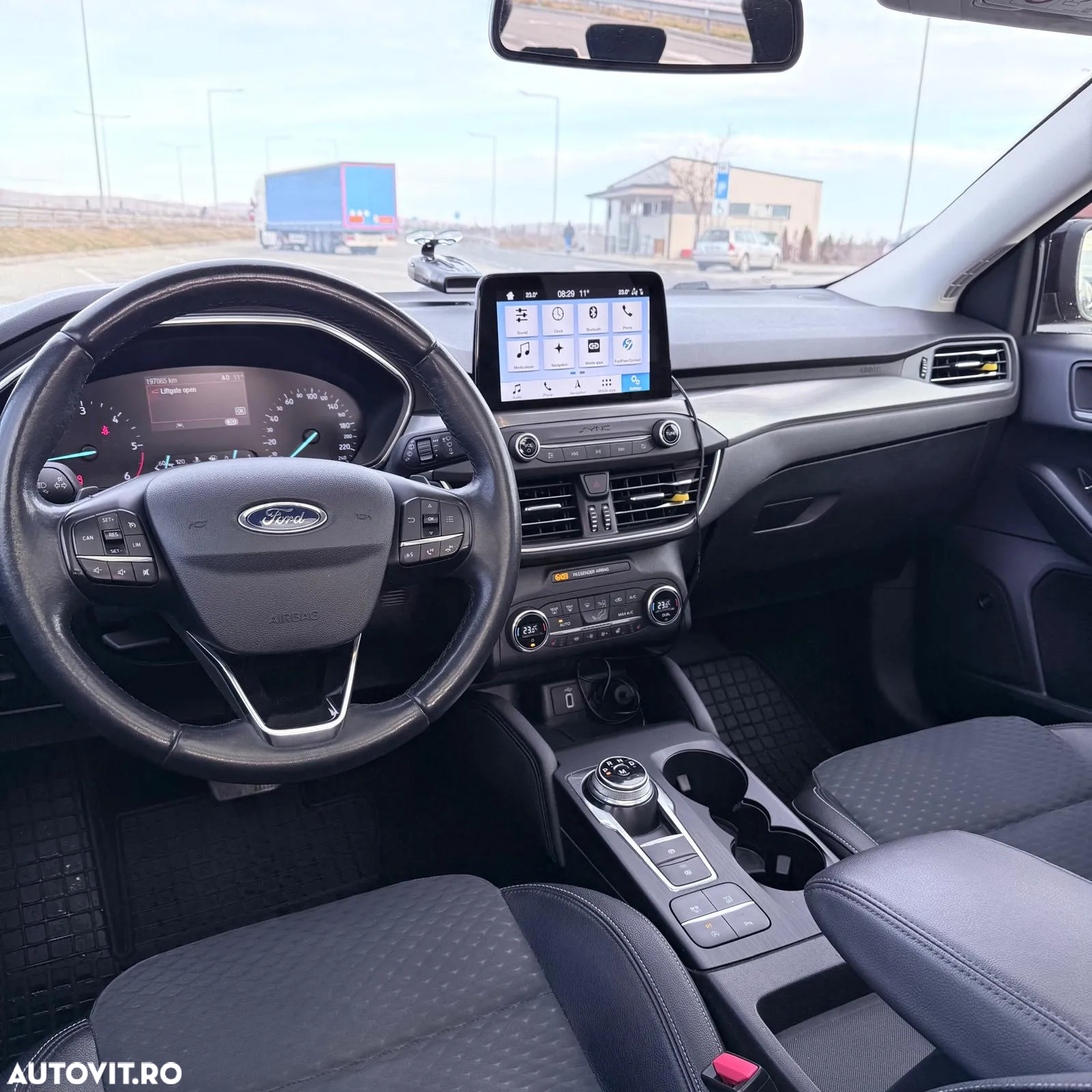 Ford Focus 2.0 EcoBlue Titanium Business - 9