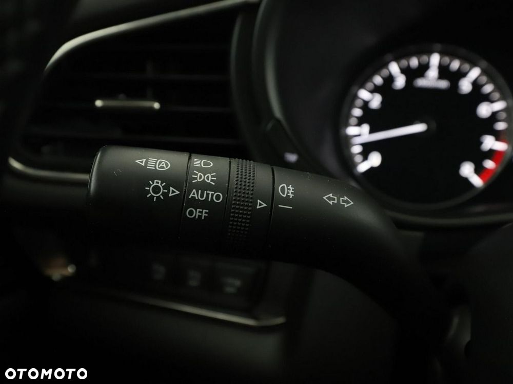 Mazda CX-30 SKYACTIV-X 2.0 M-Hybrid SELECTION - 36