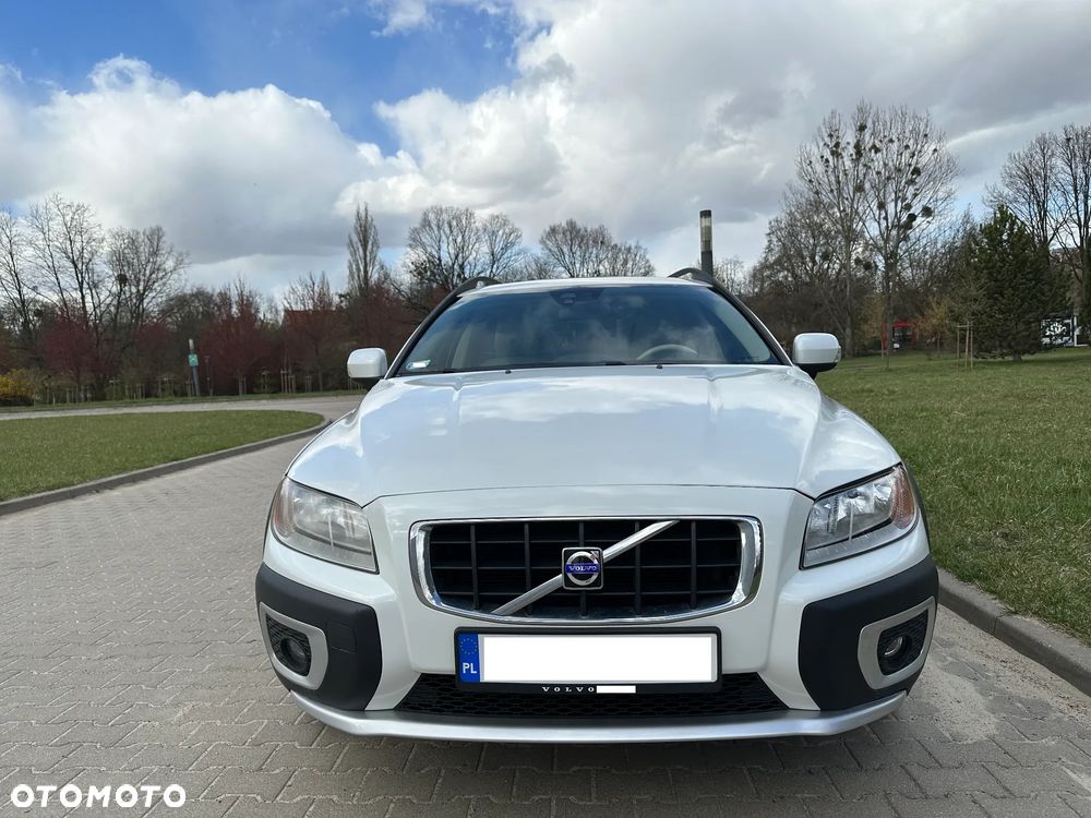 Volvo XC 70 - 8